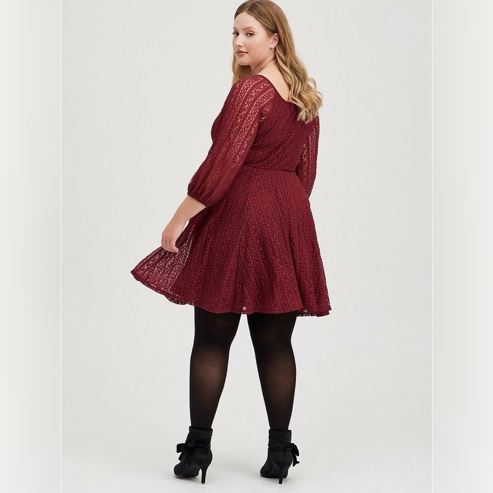 Torrid Mini Dress Fit Flare Burgundy Lace, Plus Size 1X (14-16) EUC - Picture 3 of 11